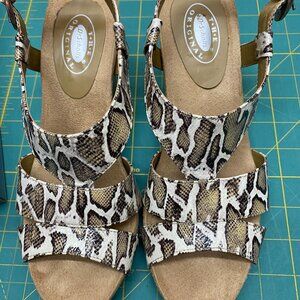 Dr. Scholl's Wonder, Lt Taupe Snake, Slingback Sandal, Size US 8